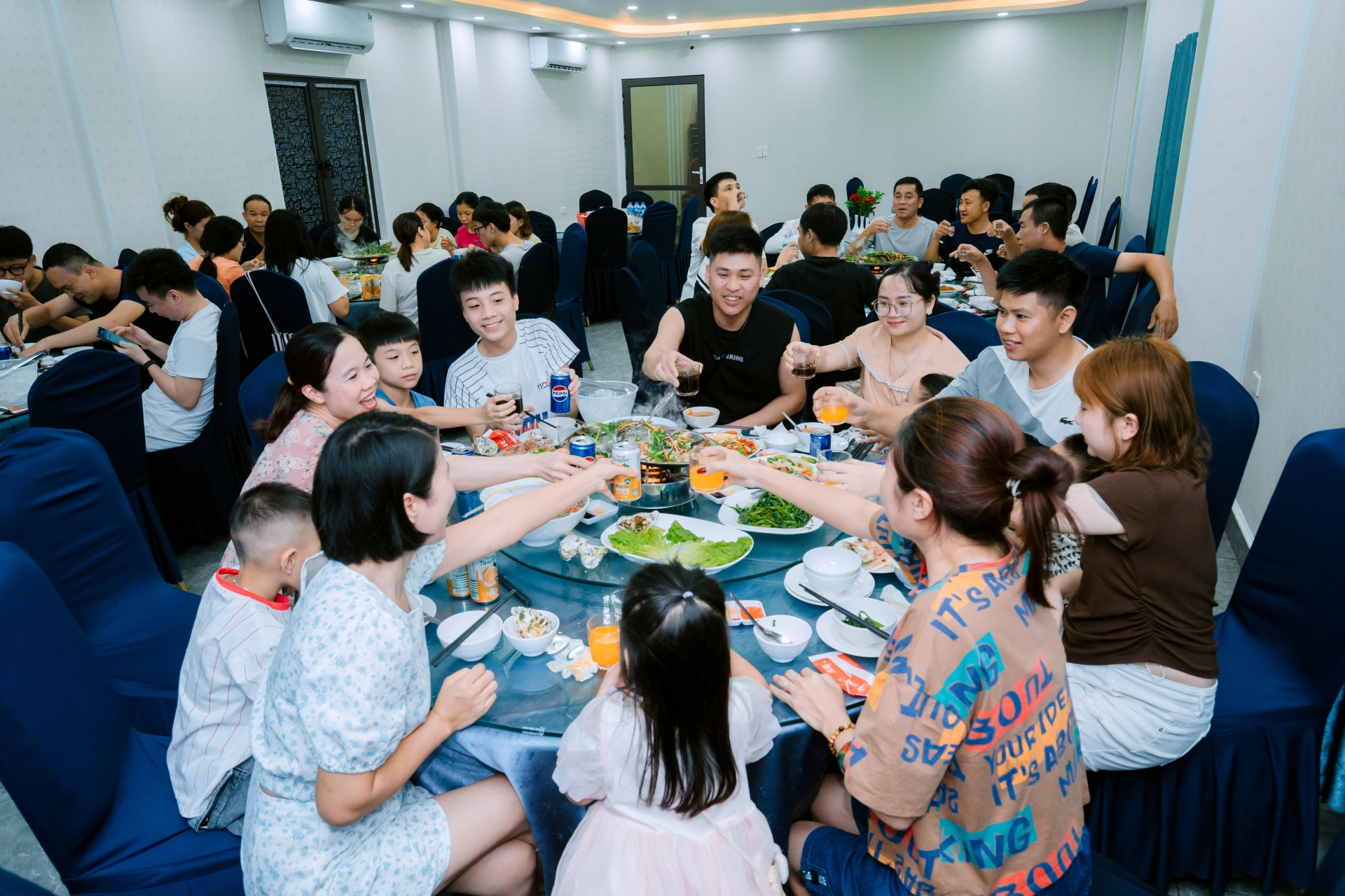 CHUYẾN ĐI CỦA THANH XUÂN CÙNG GIA ĐÌNH AN THỊNH MEP TẠI HẠ LONG 2025